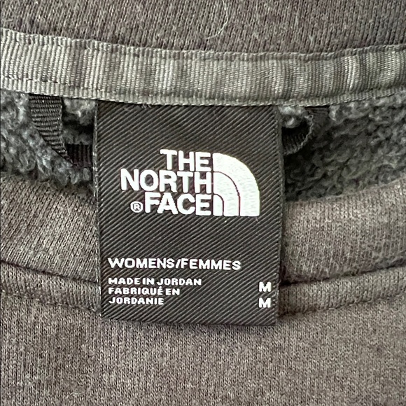 The North Face Women’s Crewneck Sweater - Picture 4 of 5